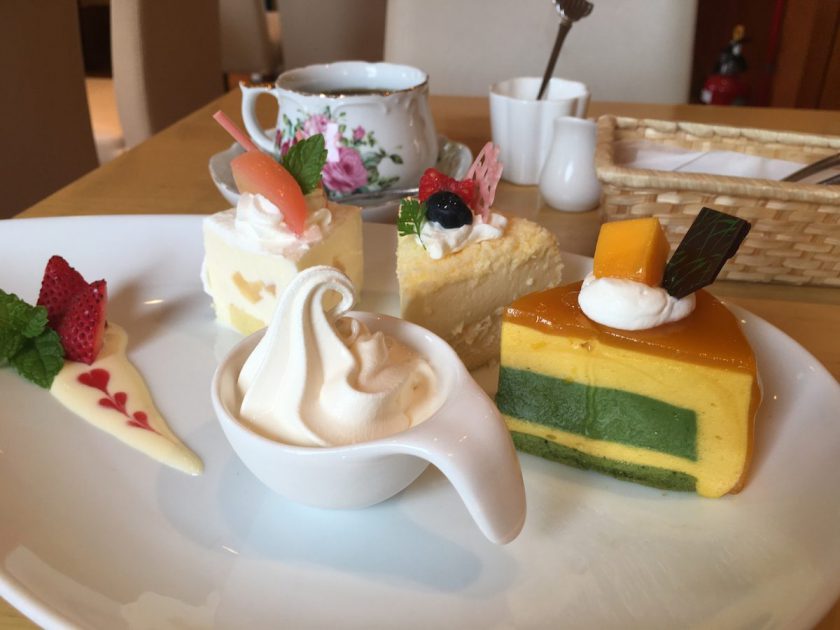 岐阜県本巣市美味しいケーキを買うなら 素材にこだわって地産地消の美味しさをケーキでお届けする さんらいず がおすすめ ネコの視点